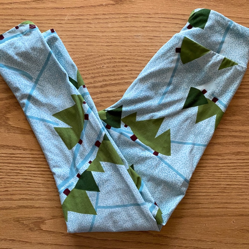 Lularoe tween Christmas tree leggings